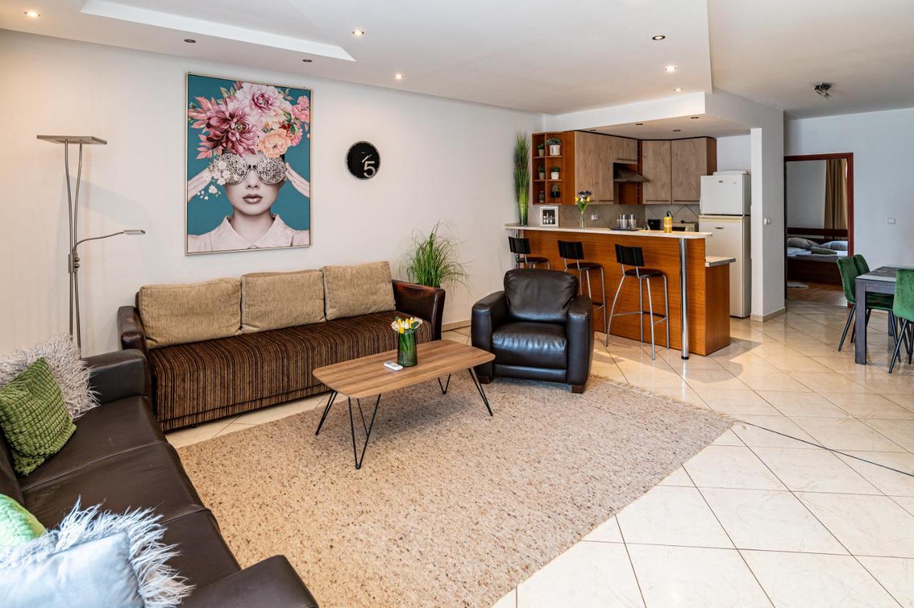 Elite Center Apartman Σέγκεντ Εξωτερικό φωτογραφία